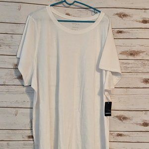 NWT Torrid SS White Crew Neck Tshirt - Size 30